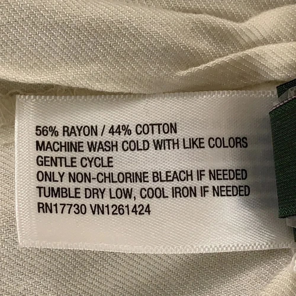 Wild Fable Womens Medium Off White Pocketed Elastic Waist Pull On Shorts NWT - Picture 5 of 7